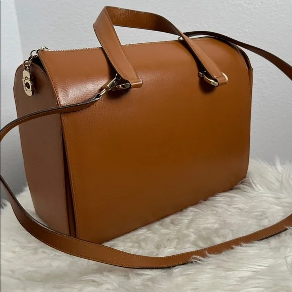 💯 Authentic Salvatore Ferragamo Boston Bag Leather🍀 - Picture 14 of 17